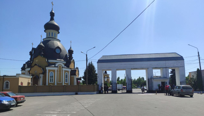 Главный вход на Берковецкое кладбище - ritualexpert.biz.ua